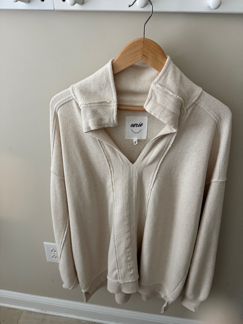 aerie oatmeal color Cozy Pullover